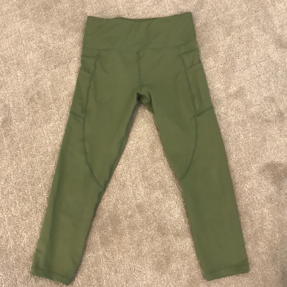 Zyia Light and Tight Capri